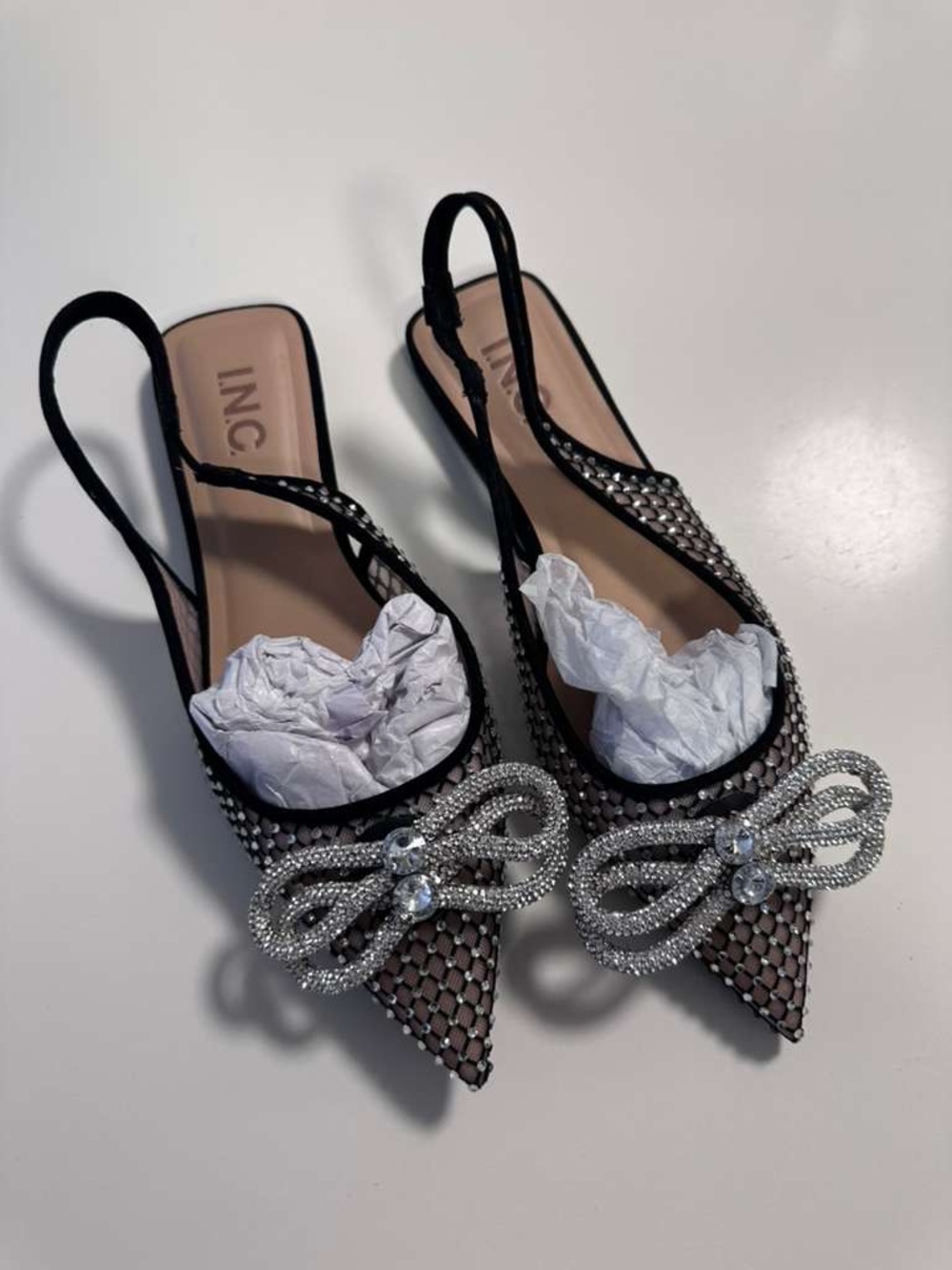 INC women Flats